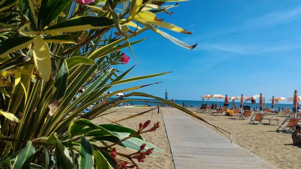 Appartamenti Splendid E Salisburgo Bibione Apartment