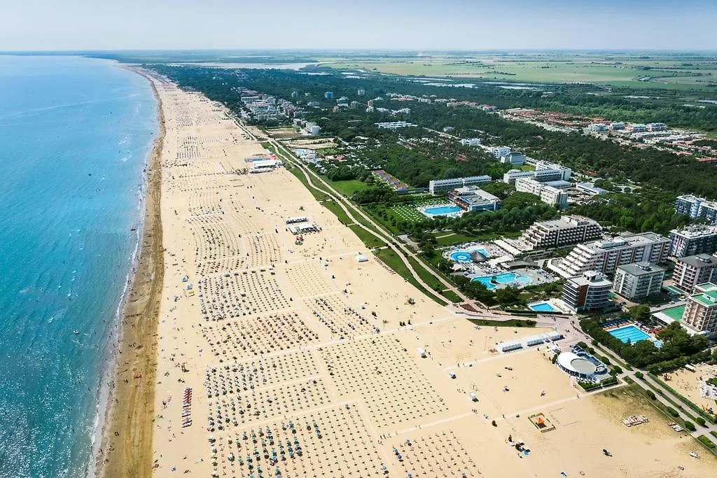 Appartamenti Splendid E Salisburgo Bibione 0*,  Italy