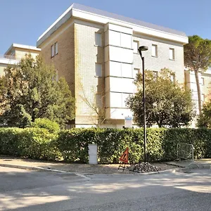  Apartment Pineda